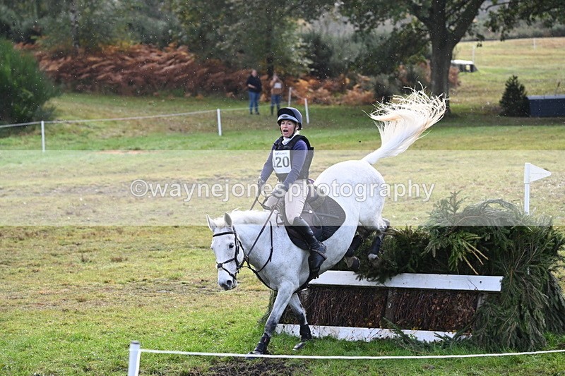 WJ6_2018 - 80cm Cam 1 Time 10:47 to 11:22