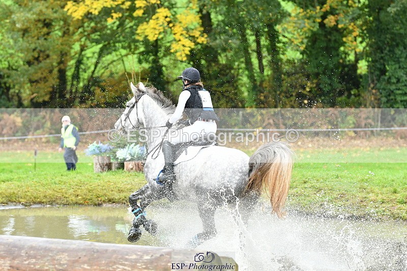 251025A-110553-17618 - E-382-Yasmin.Meredith