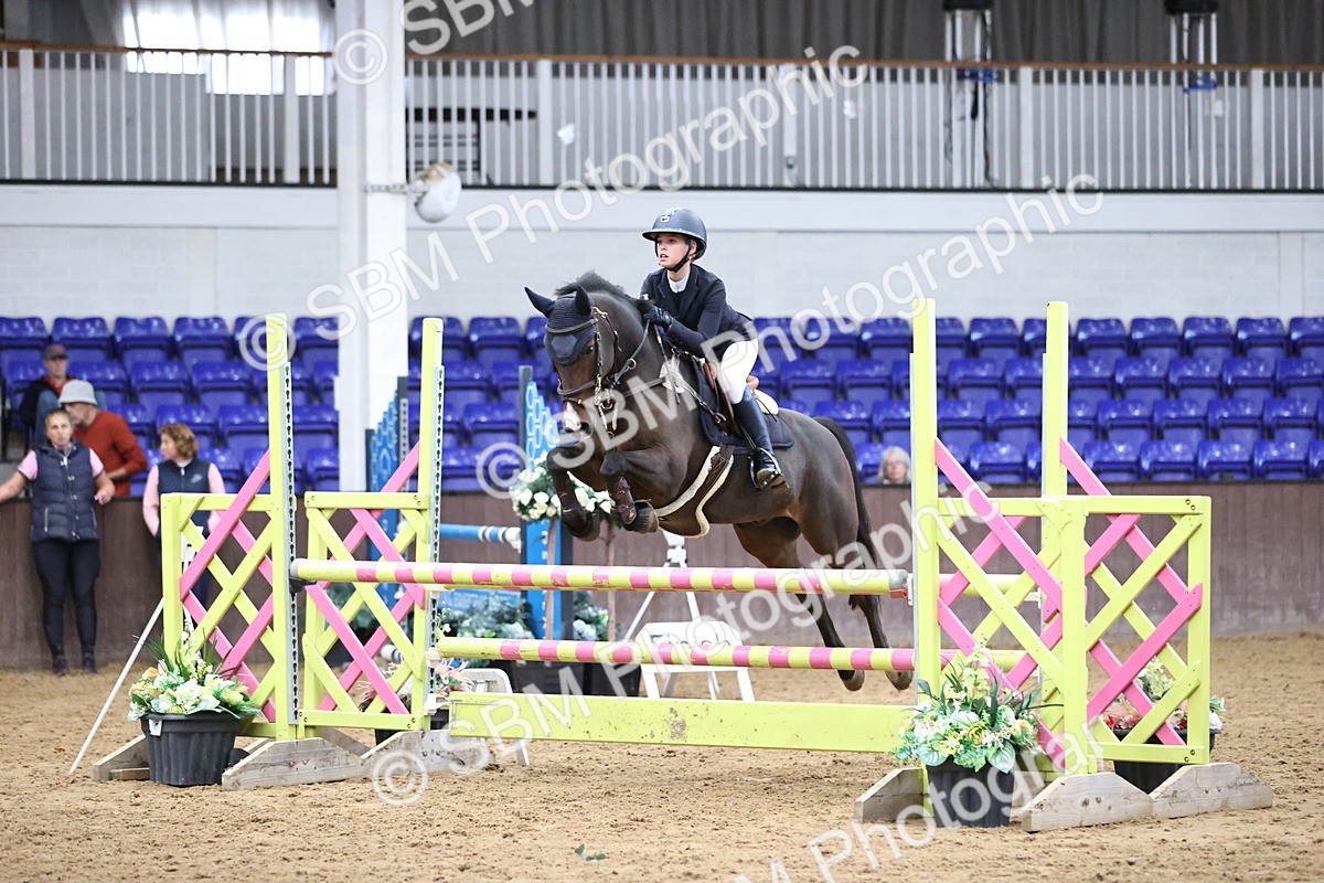 SBM_002713 - Class 12 - Springboard 128cm 138cm 90cm 1.00m