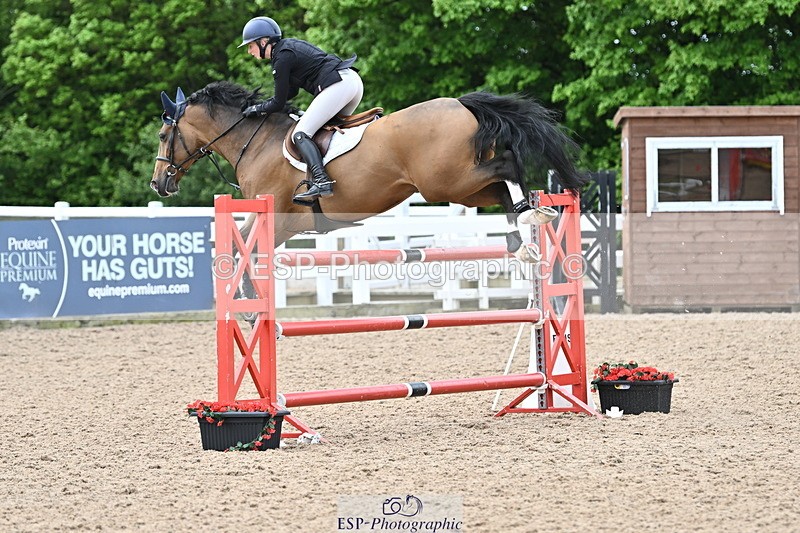 240523A-131142-01914 - Cls 4 Snr 1.20m Open