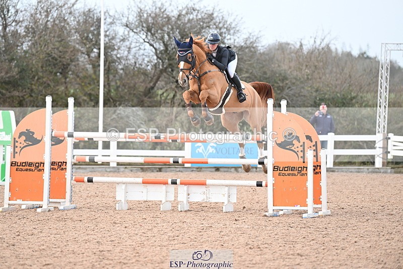 231208A-144044-01184 - Cls 7 National 1.30m & 1.40m