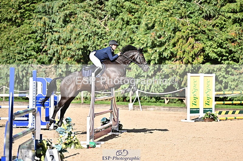 260906A-161111-04596 - Cls 24 Snr Foxhunter