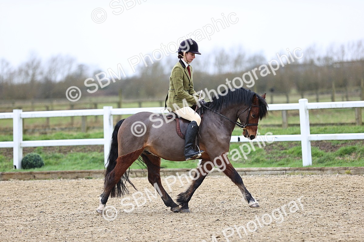 SBM_007503 - Class 31-32 - M&M Confined Novice Small-Large