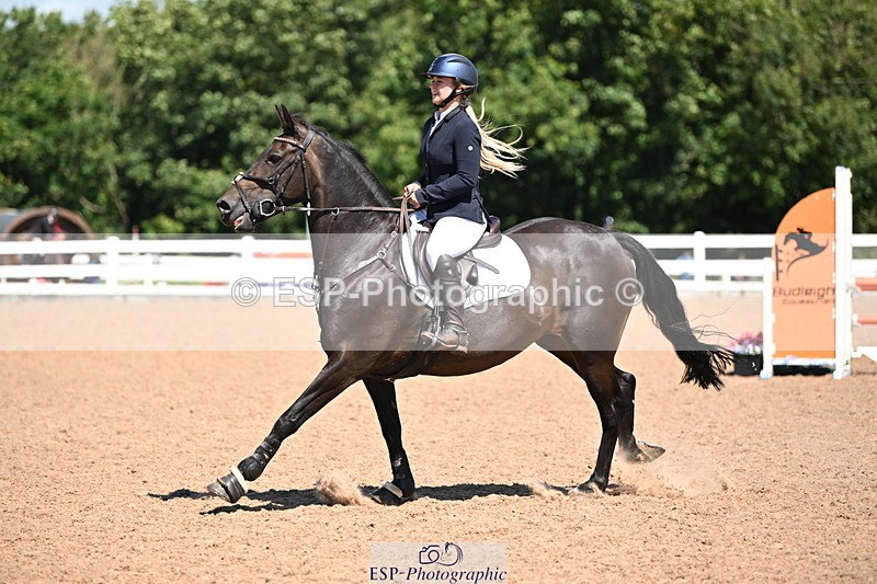 240728A-121446-08476 - Cls 32 85cm Amateur Qualifier