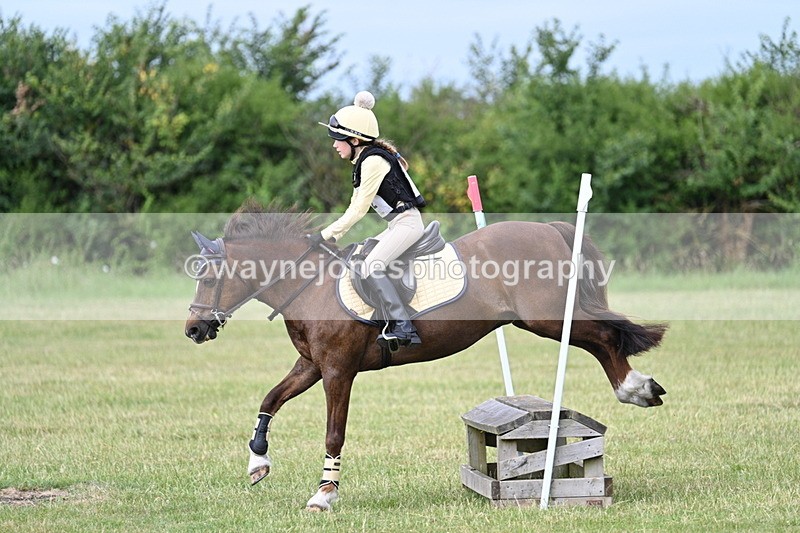 WJ7_4901 - 60cm XC Time 09:58 to 10:16