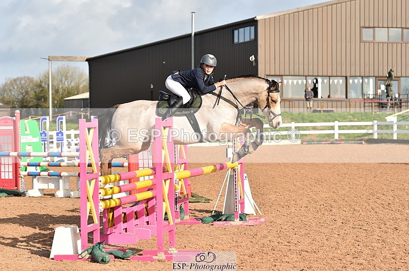 240210A-114022-01011 - Cls 8 Pony Newcomers & 1m Open