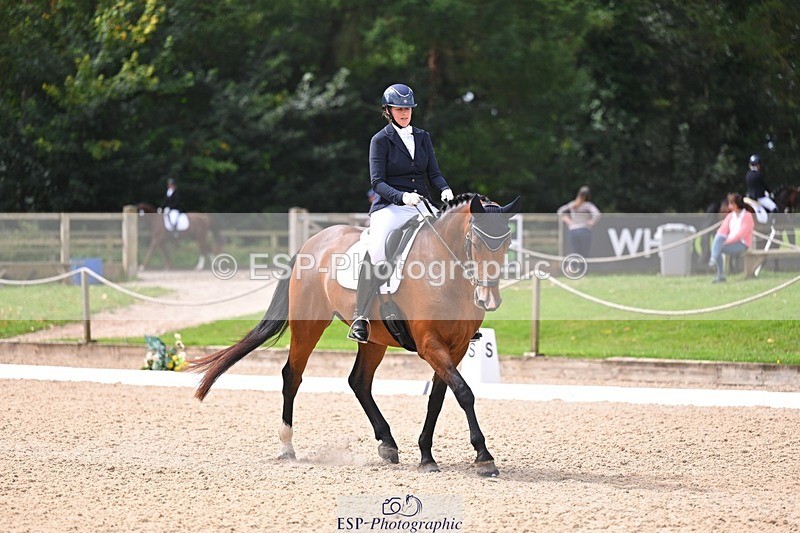 240809-120621-00980 - 207-Louisa.Spencer.Smith-Lady.Natalie