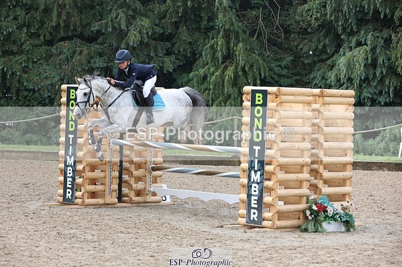 230618-083636-09290 - Cls 19 Pony Intro 1m