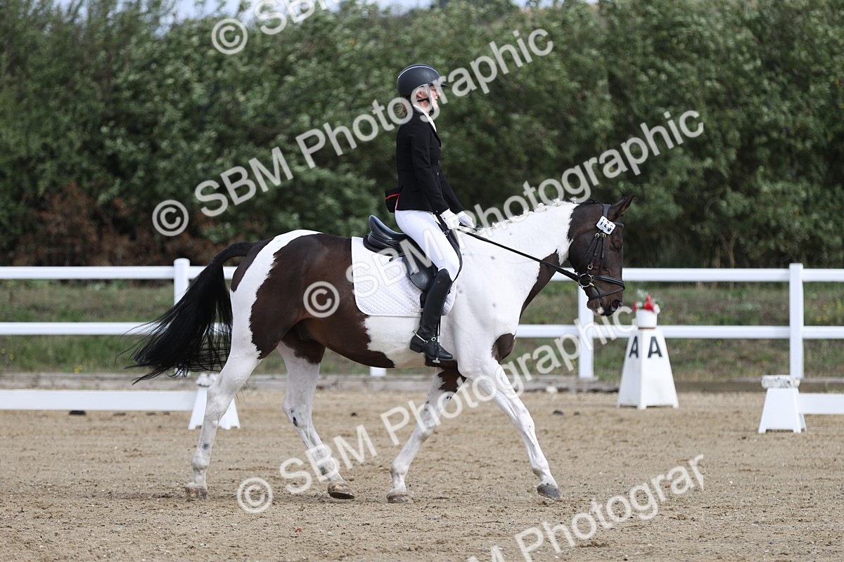 SBM_001404 - Class 2 - Intro 4 Champs - 10.56-11.44