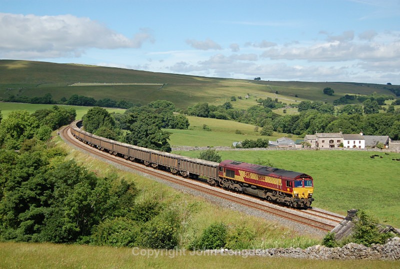 JL - 16.7.16 66144 6E95 Kirkby Thore - Milford, Smardale - Smardale