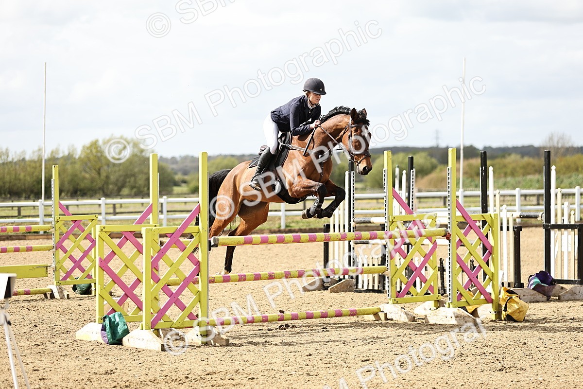 SBM_001232 - Class 4 - Senior Newcomers - 1.10m