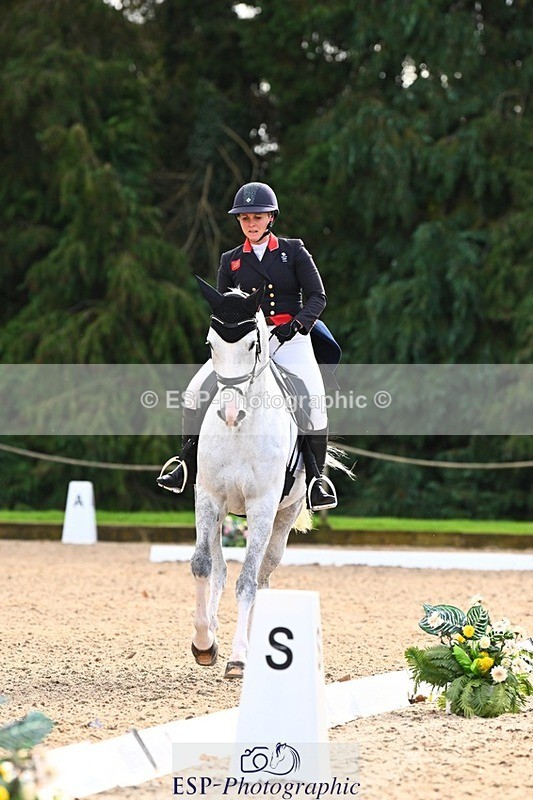 231021-140805-18642 - 250-COOLEY.COUTURE-Gemma.Stevens-DR