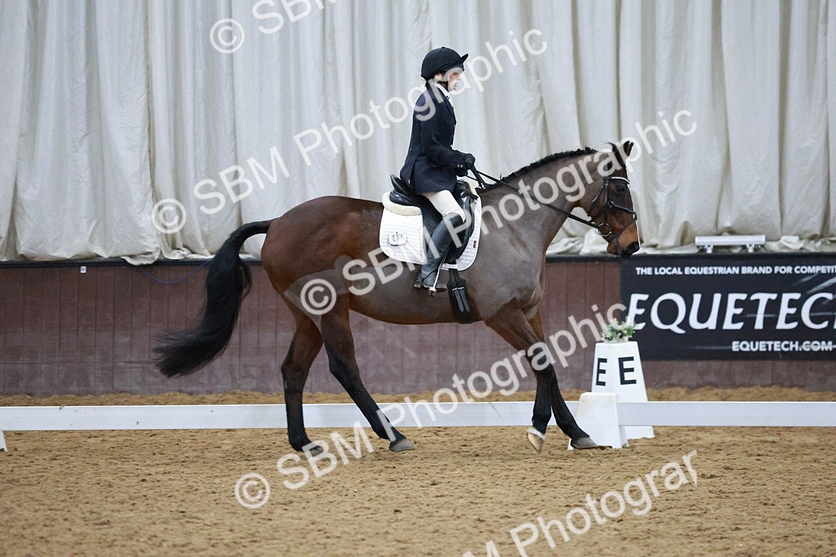 SBM_000519 - Class 7-6 - Novice 3-Novice 2
