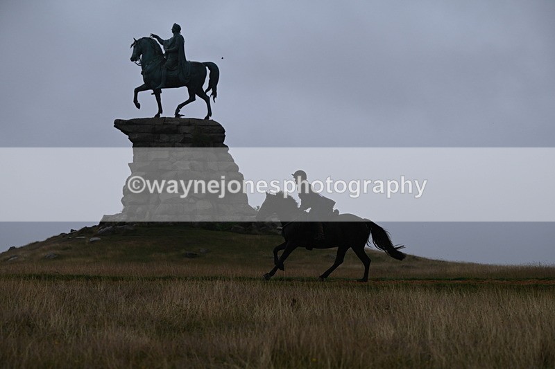 DSC_1003 - Time at Statue 10:58 to 11:53