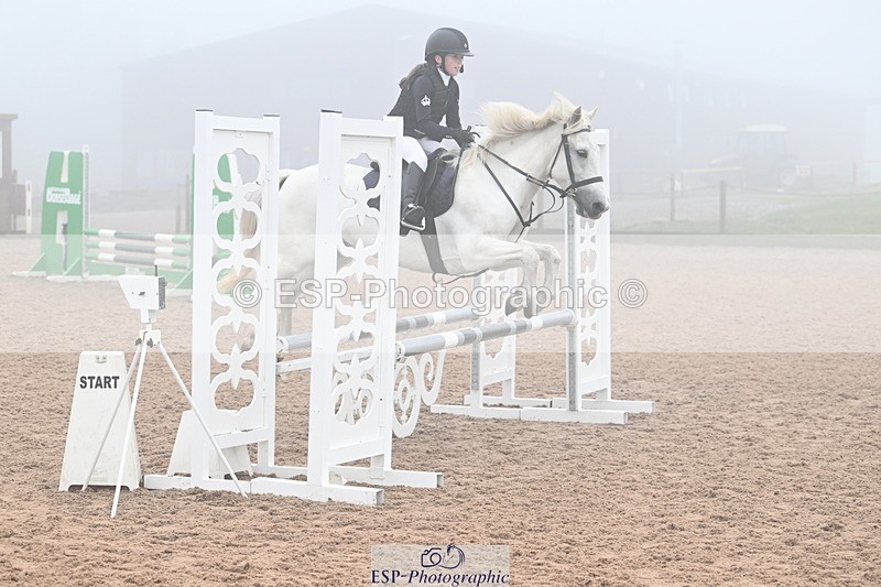 240907A-092802-00119 - Cls 1 Pony Intro 70cm