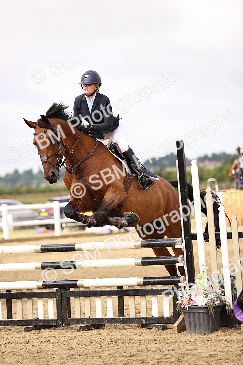 SBM_012773 - Class 13 - Senior British Novice - 90cm Open