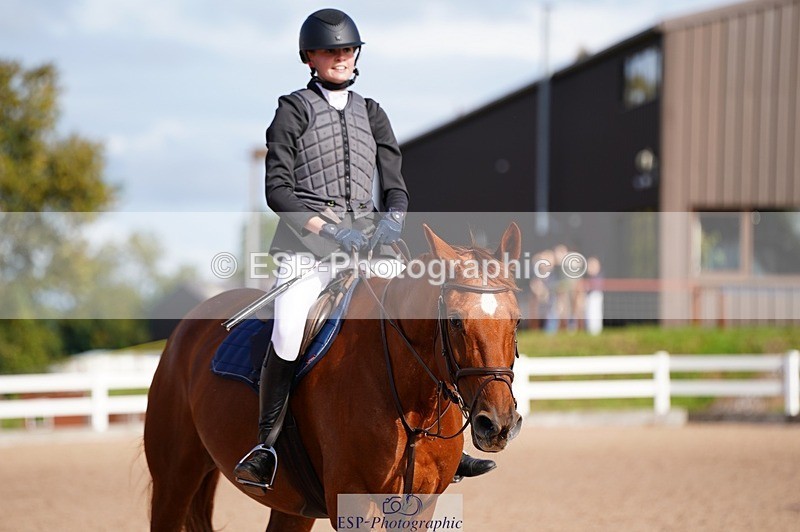 250921-112206-02658 - Cls 21+22 Club and Schools 70cm