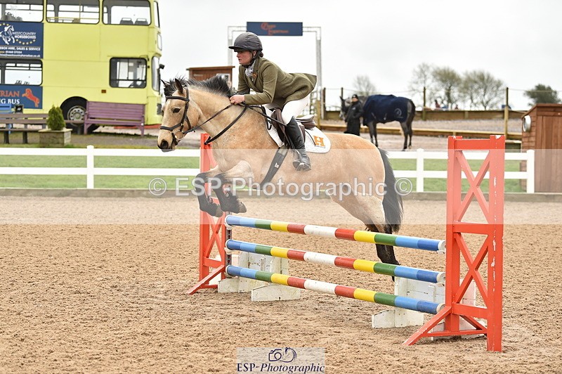 240403A-103504-00023 - Cls 1 British Novice and 90cm Open