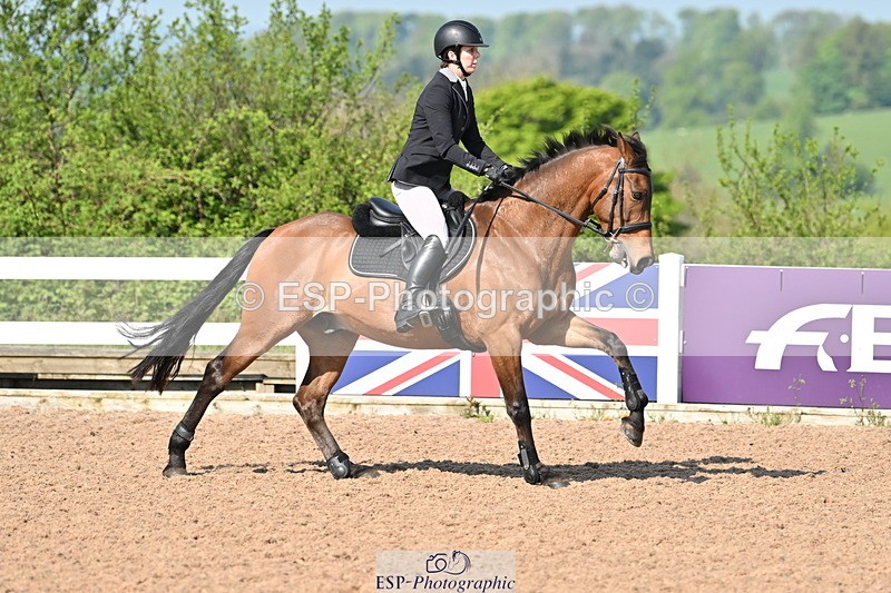 240509A-100031-00321 - Cls 1 British Novice and 90cm Open