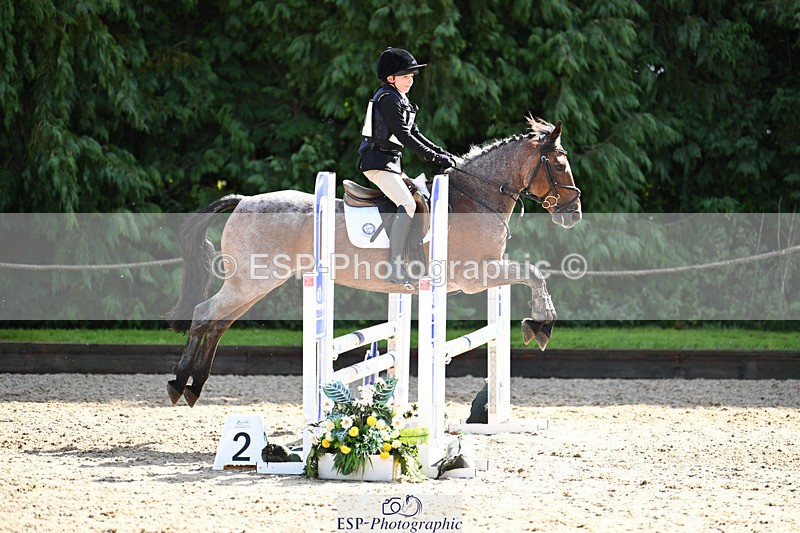 240824X-112015-25179 - 70cm Round 2 10.30 to 12.10