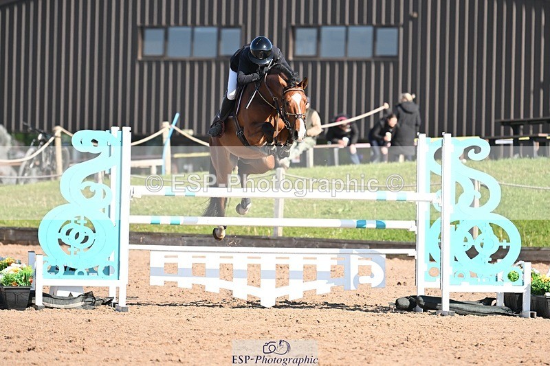 250509-085251-04588 - Cls 13 Snr Foxhunter