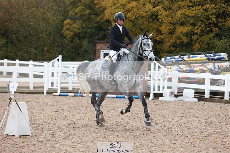 231112A-112338-03587 - Cls 18 Discovery & 1m Open