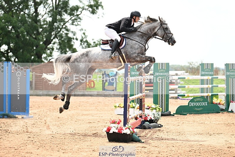 240801A-142005-01944 - Cls 4 Chard 7 Yr Old Championships