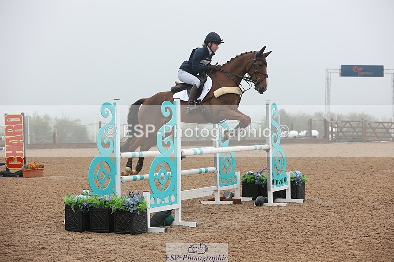 250418-155143-06299 - 320-Martha.Kennedy-SOLITAIRE.LANCER