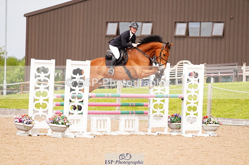 240526A-113206-07819 - Cls 26 Chard Equ 1.05m and 1.10m Grand Prix