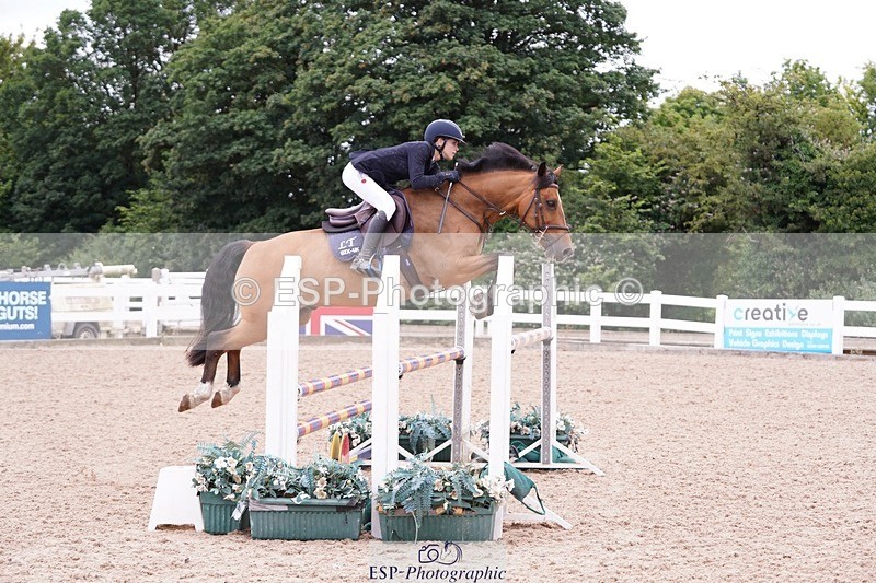 250629-142908-12654 - Cls 38 Pony Foxhunter and 1.10m Open