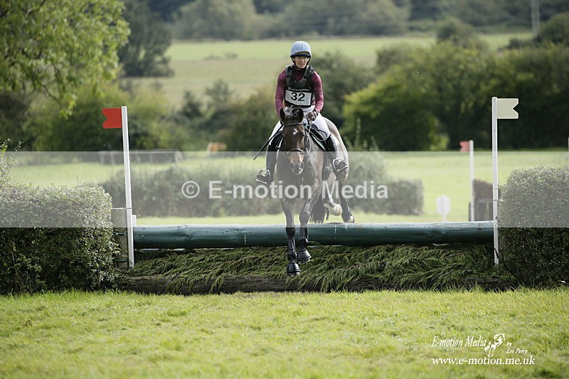  WWHT 031021 3393 - Intermediate (0.90m)  03/10/21