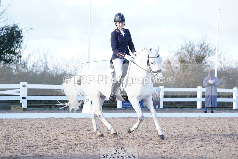 241214-145622-02059 - 111-Anya.Hitt-Cnoc.an.Noinin.Clover