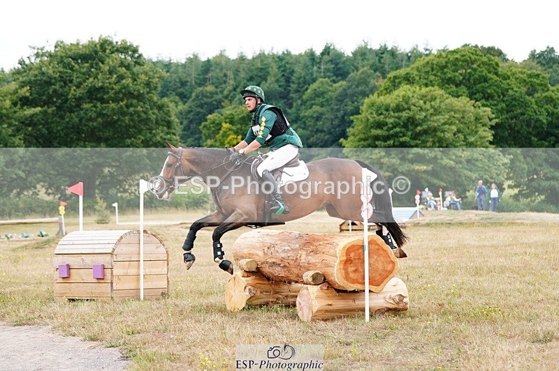 250803A-105758-10413 - K-458-Ollie.Martin-MIH.POP.SOCKS