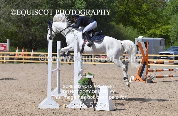 BPP_5754 - CLASS 25 SUN  0.95m Amateur Championship Qualifier