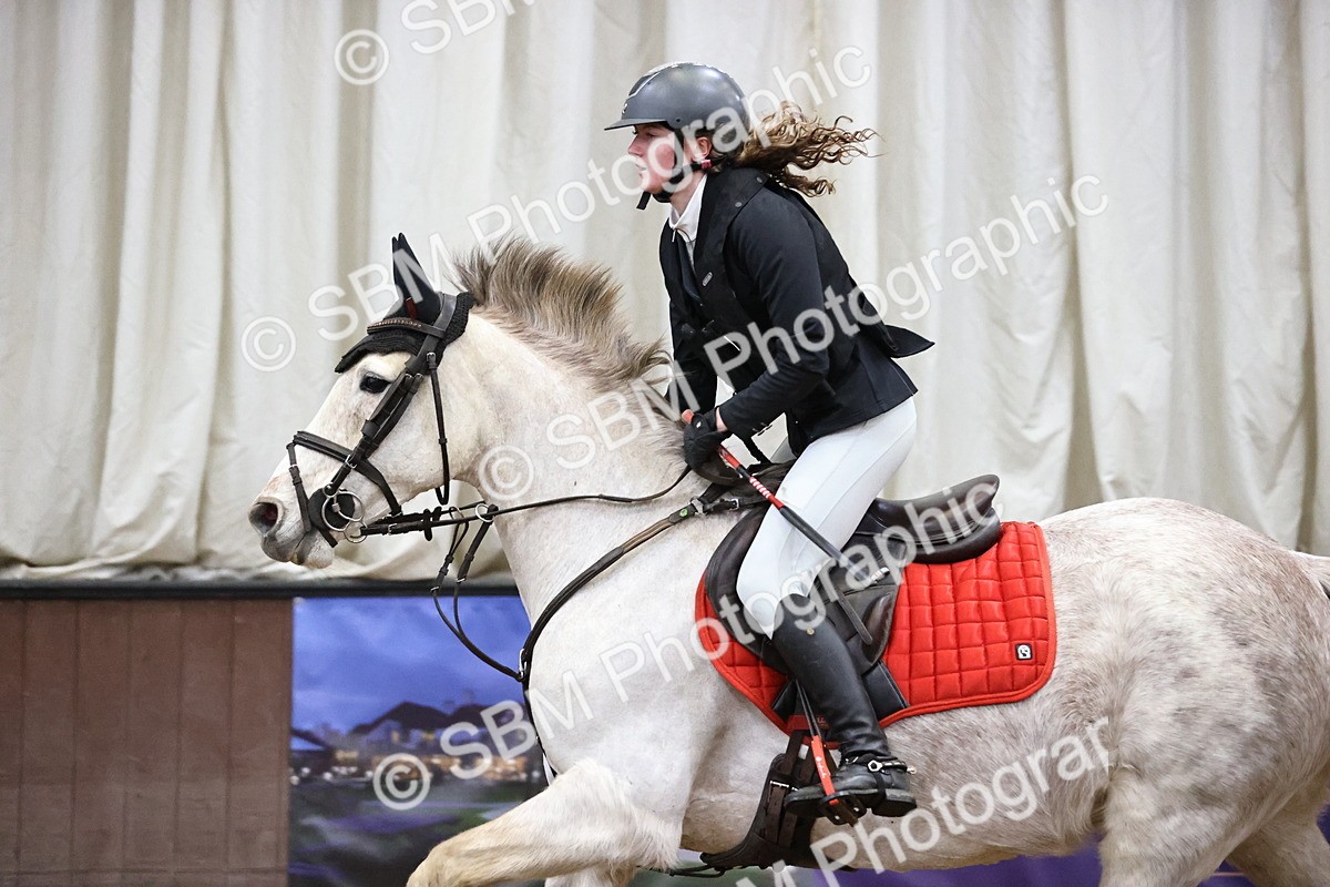SBM_000938 - Class 4 - Blue Chip Pony Newcomers - 1.00m