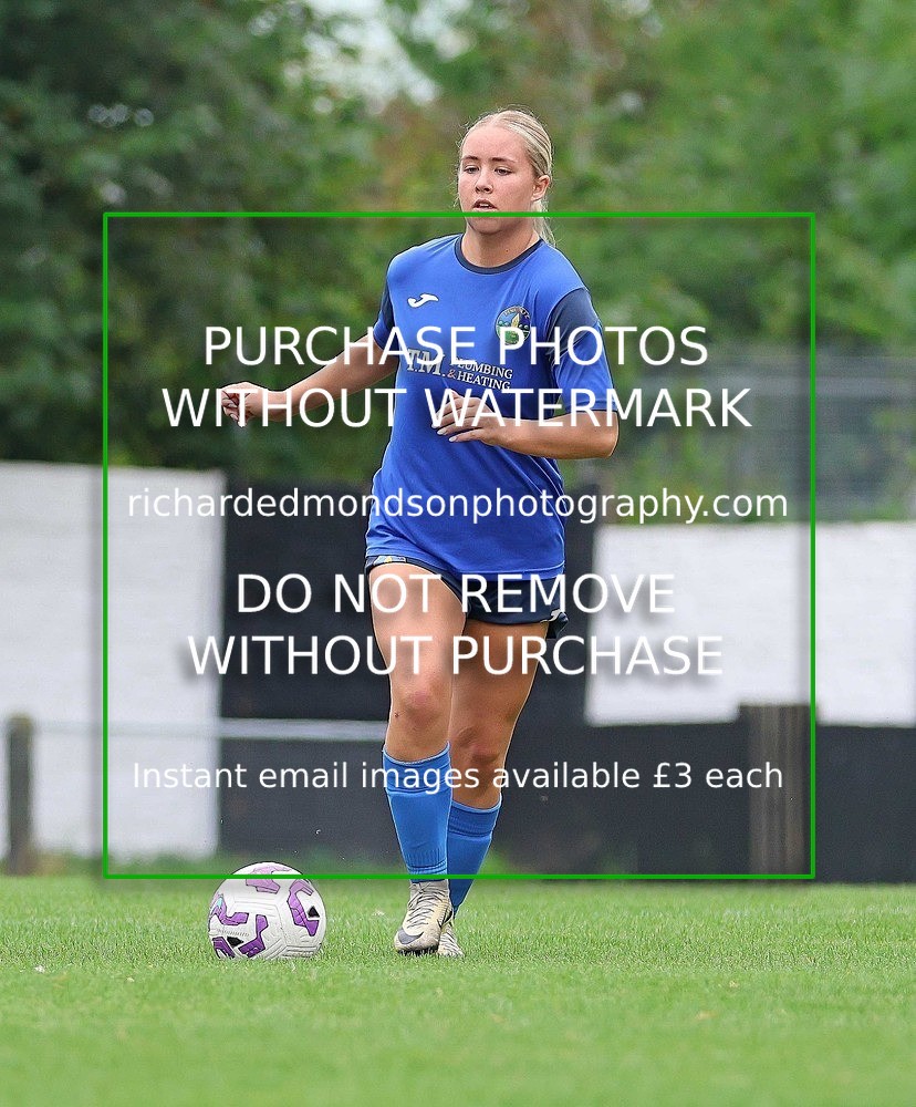 533A6529 - Kendal Town Ladies vs Penrith Pathway (16/8/26)