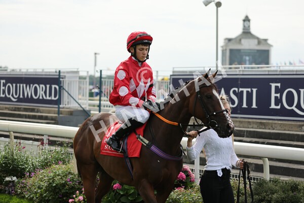yr04092022p1-21 - 12.30pm 148cm Conditions Pony Race