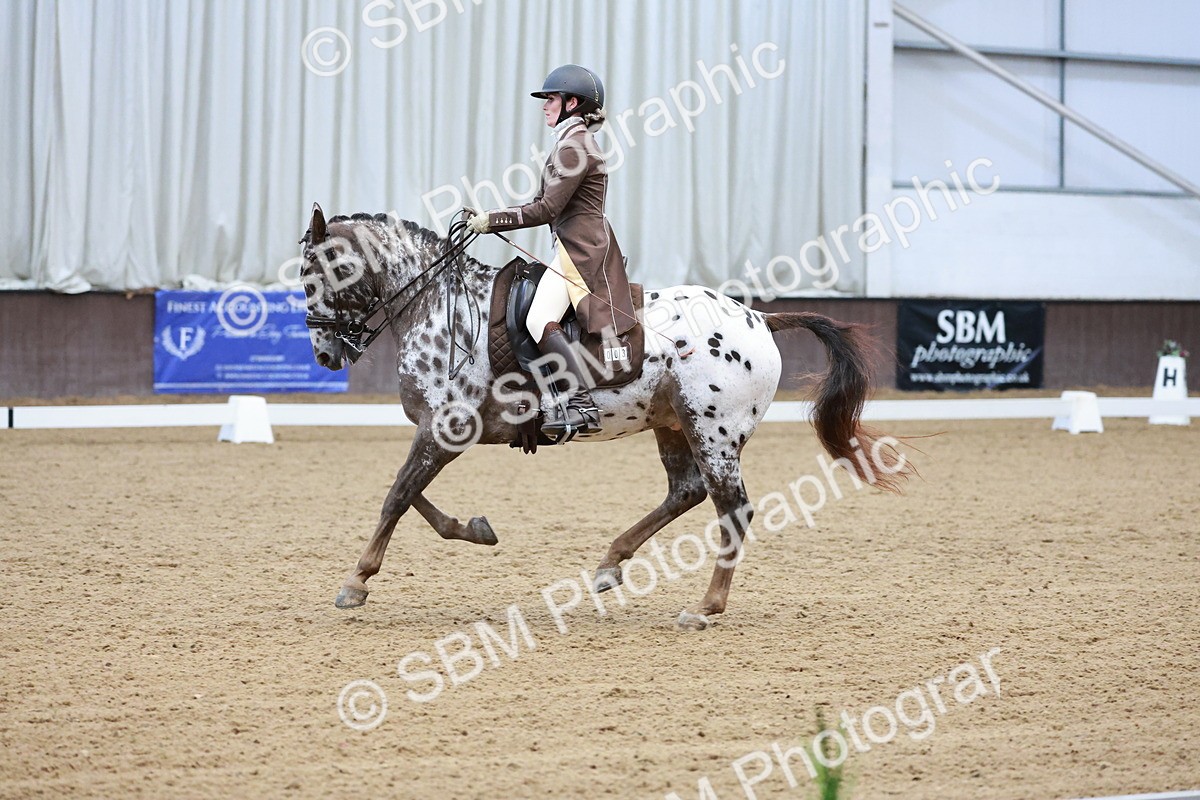 SBM_016564 - Class 5 - FEI INT II - 17.24-18.20