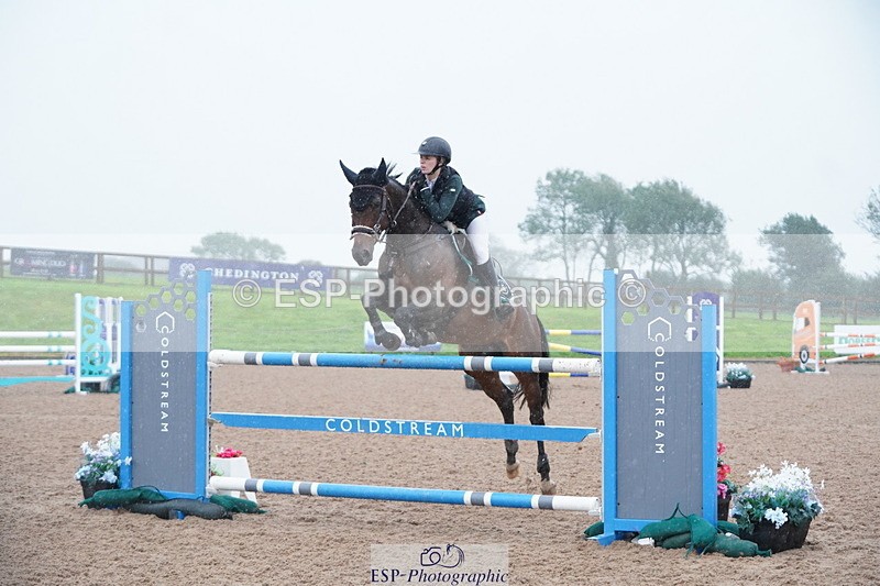 241006A-142928-07915 - Cls 21 Snr Fox & 1.20 Open