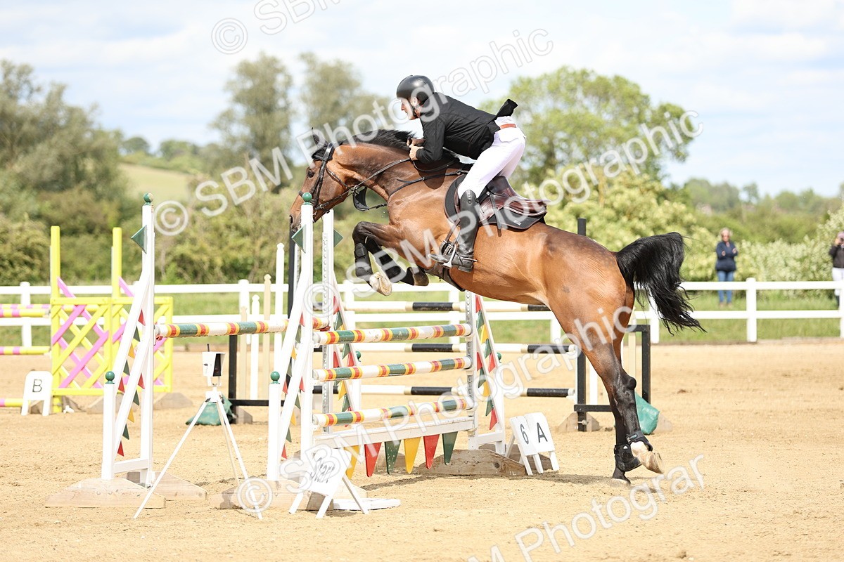 SBM_001235 - Class 5 - Senior Foxhunter - 1.20m