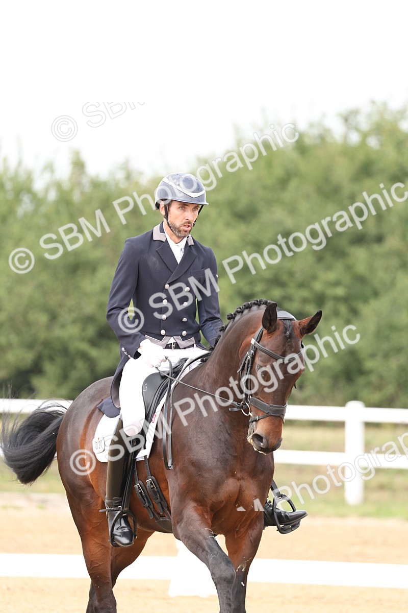 SBM_007109 - Class 9 - FEI INT I - 13.37-14.33