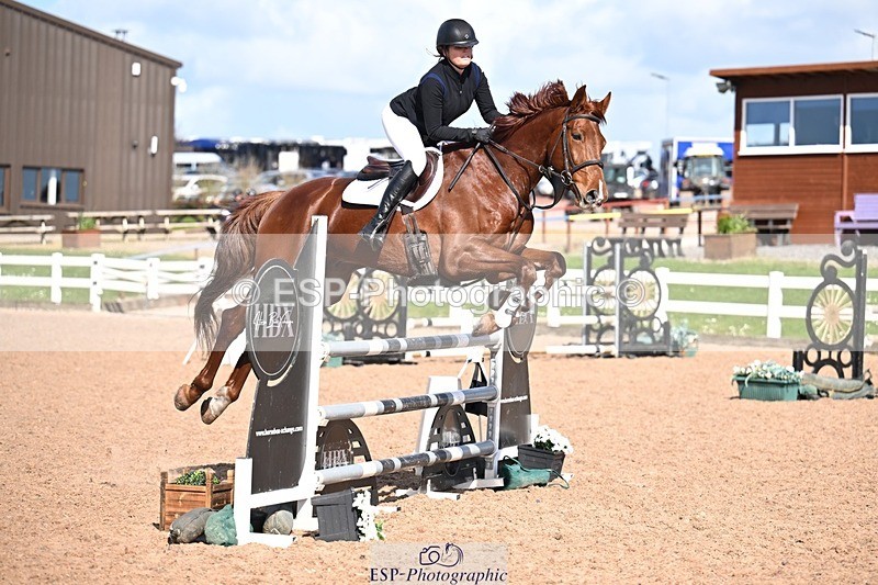260328-140436-03987 - Cls 24 1.05m Amateur Quali