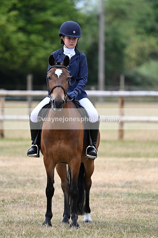 WJ7_0720 - Class 2 Best rider