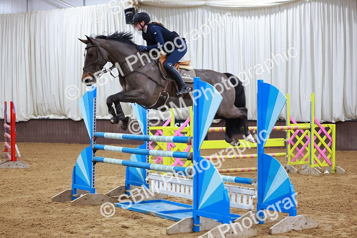 SBM_002340 - Class 5 - Senior Foxhunter 1.20m