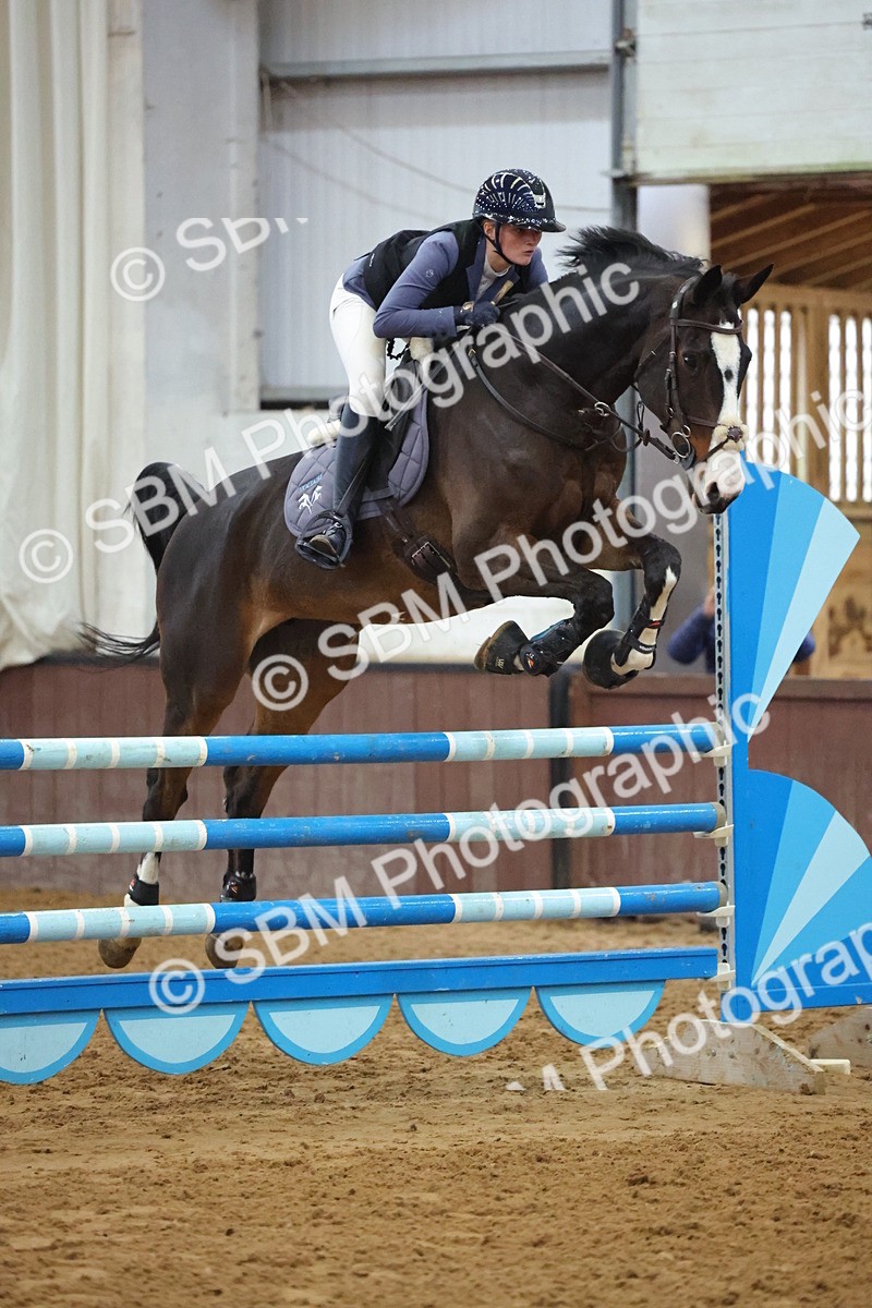 SBM_001195 - Class 4 - Senior Newcomer - 1.10m