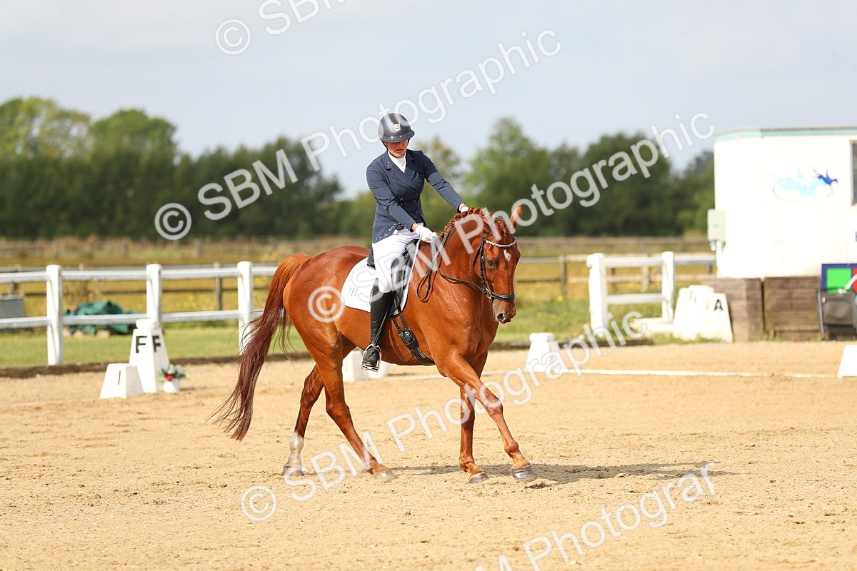 SBM_015559 - Class 13 - Novice 23 - 9.54-11.04