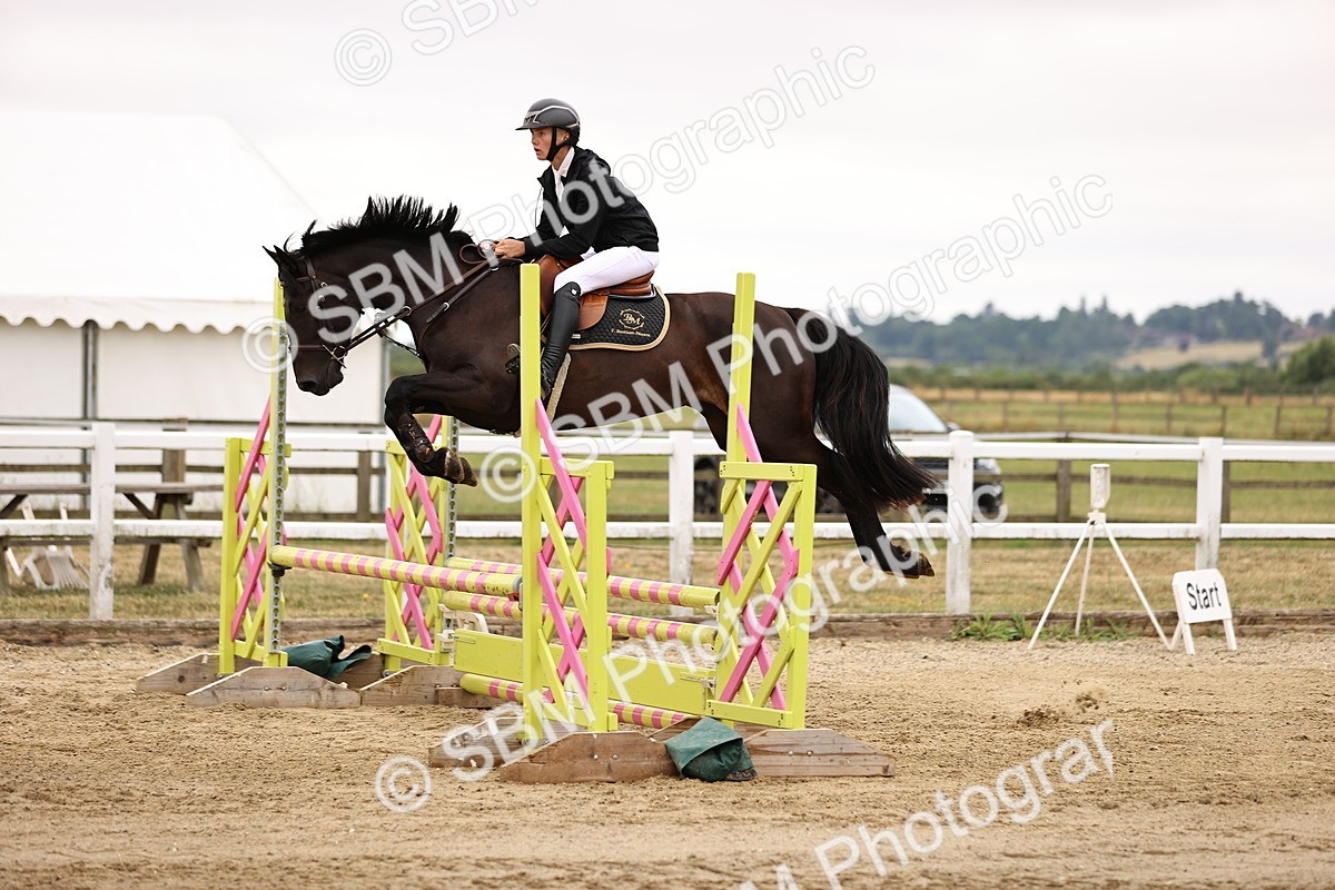 SBM_024356 - Class 8 - Clear Round