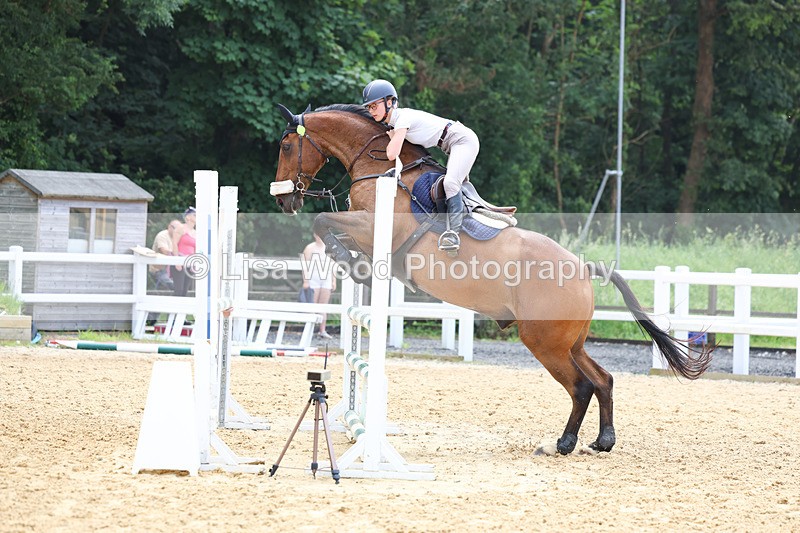 3E7A6146 - Class 7: Senior 1.05m