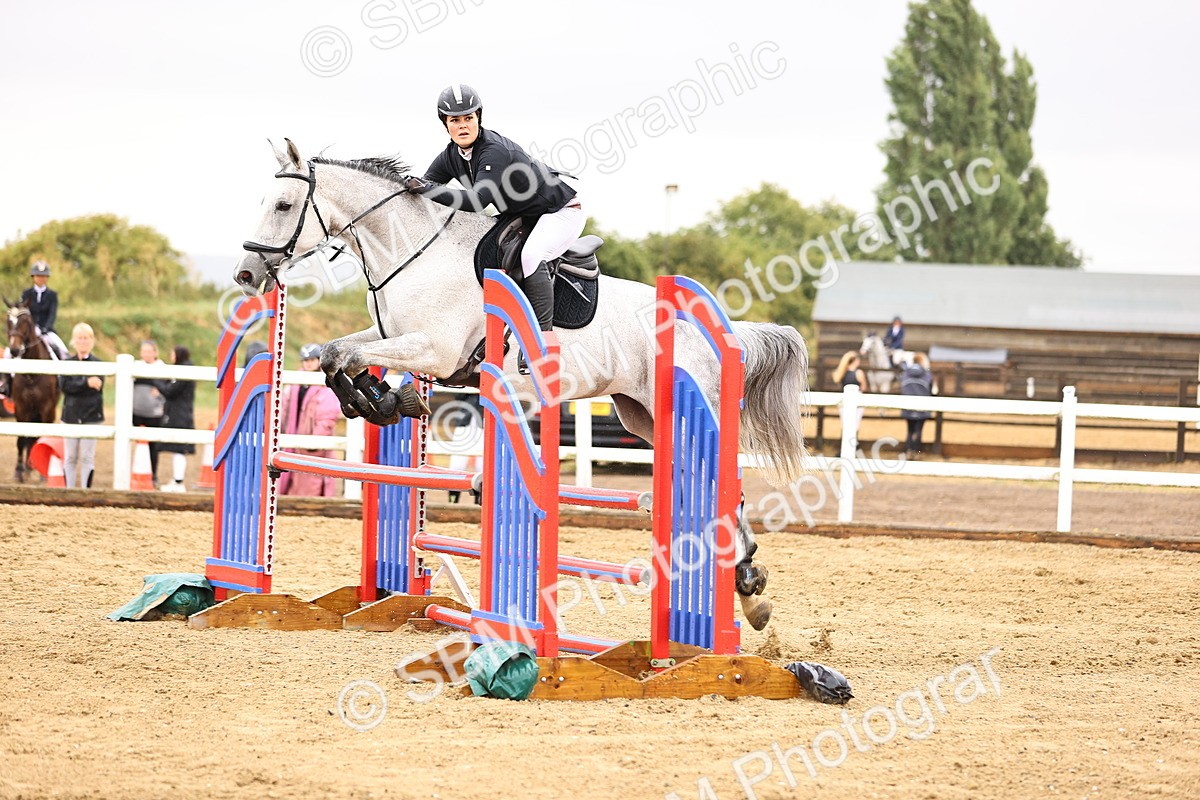 SBM_025165 - Class 9 - Senior British Novice - 90cm