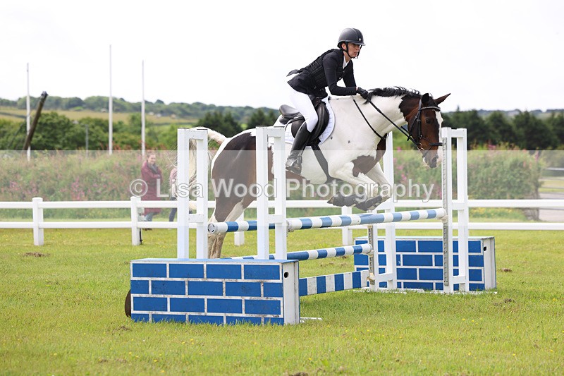 3E7A6459 - Class 7: Senior 90cm